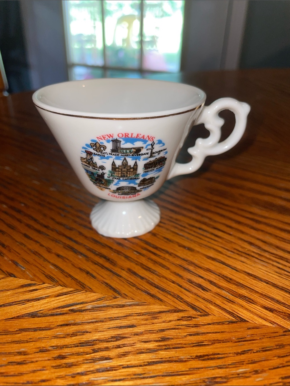 Dainty Vintage New Orleans Ceramic Teacup, Collectible Souvenir